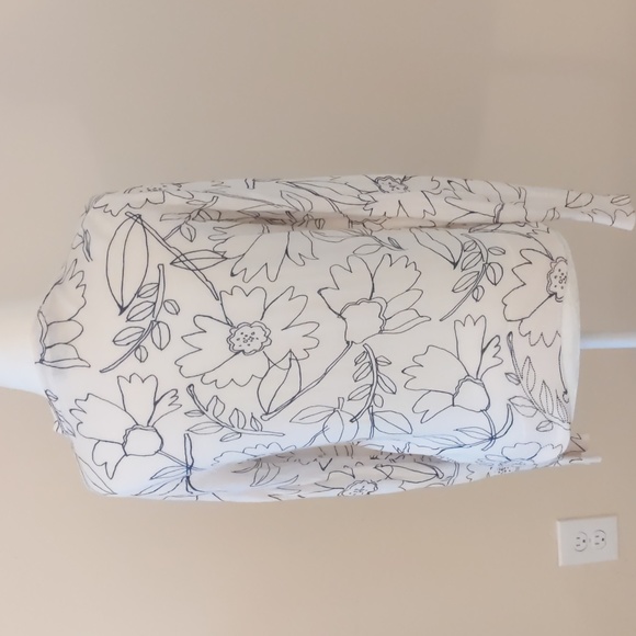 And Taylor loft extra small cardigan - Picture 3 of 7